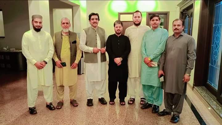 PmlZuberi's tweet photo. پاکستان مسلم لیگ نون کے نڈر سپاہی پارٹی کے لیے ھمہ وقت دستیاب 
#نواز_کا_شیر_فیصل_کھوکھر https://t.co/t8NlebuiOe