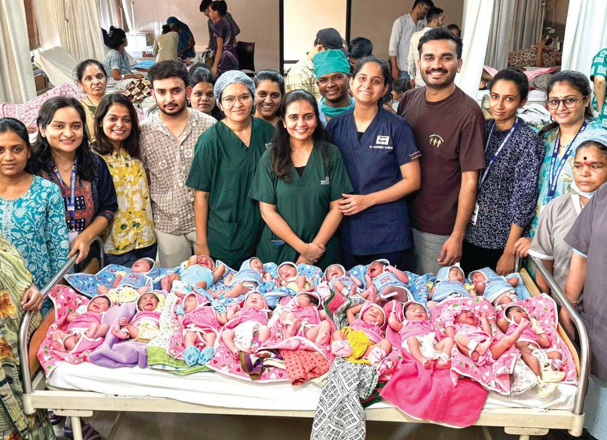 17 babies born in Surat based hospital on Diwali day