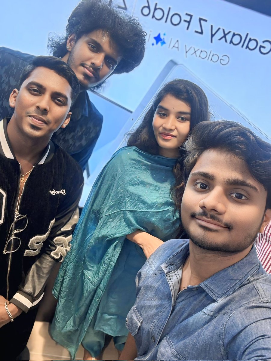 biggboss_naveen's tweet image. #Bala ♥️ #Sarath ♥️ #Dhanalakshmi ♥️

#BiggBossTamil8 #BiggBoss8Tamil #BiggBossTamil #BiggBossTamilSeason8 #BiggBossNaveen