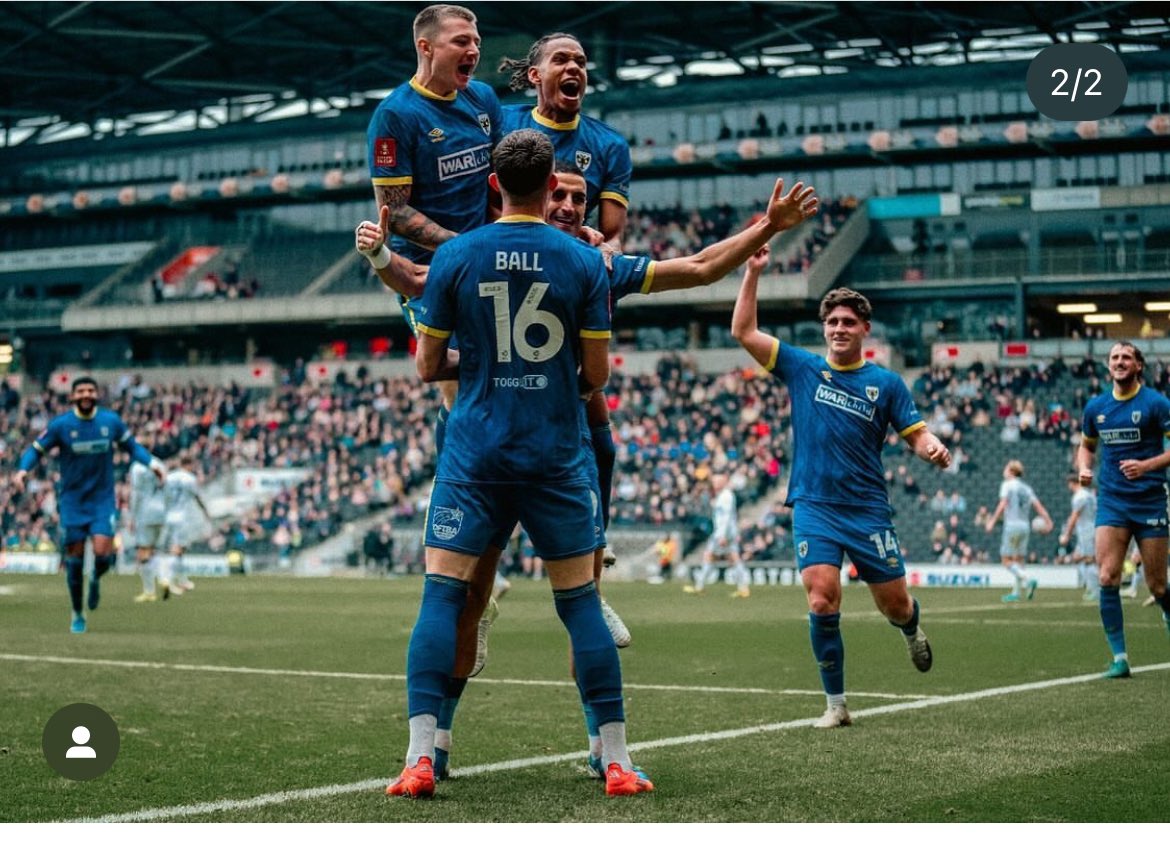 1AaronPaul's tweet image. To the old boy in the press box who repeatedly told me to ‘fuck off back home’ at full time…

Ok 🤷🏾‍♂️ whatever that is supposed to mean 😂

#afcw @AFCWimbledon