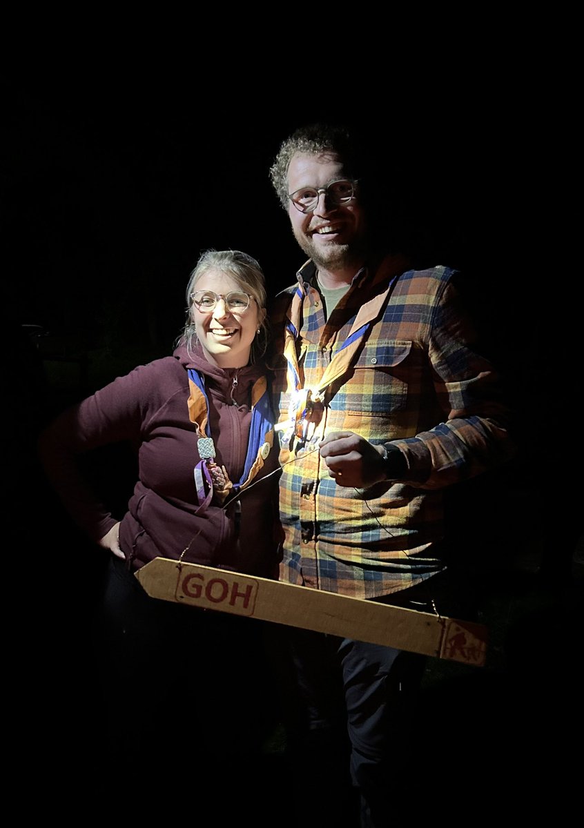 ScoutingFLG's tweet photo. GOH, wat was de einduitslag van de hike bij het kampvuur weer spannend! Het zat heel dicht bij elkaar, maar de winnaars in categorie A-B-C zijn team Flitspaal, De Feestneuzen en team Maarten en Debora! https://t.co/Alq2k3i0hs