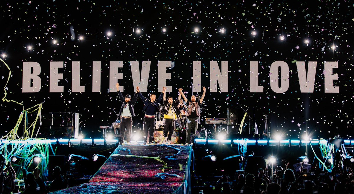 Thank you Melbourne 💛💚 we won’t ever forget these four incredible nights 💫💫💫💫