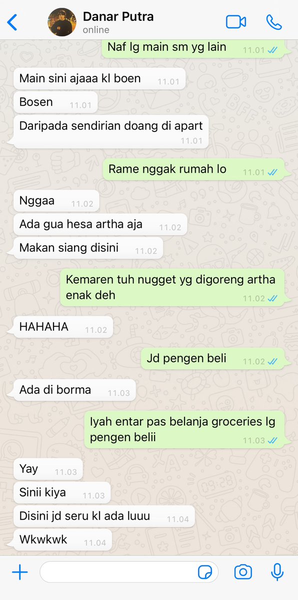 popsvelvett's tweet photo. Ni kontrakan rubuhin aja lah ancur semua https://t.co/tLGdkTW7uN