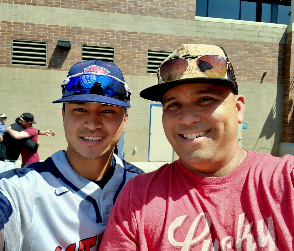 EastonBBCWA's tweet photo. Thank you for your support and prayers at UC. Josiah loved the game and it was his passion. He loved his teammates, coaches and time at UC. He lives on in 6 other individuals, may they have full lives and love the game of baseball.  God Bless @PatsBaseballUC @UCCoachShelton https://t.co/29rOo7hAaW