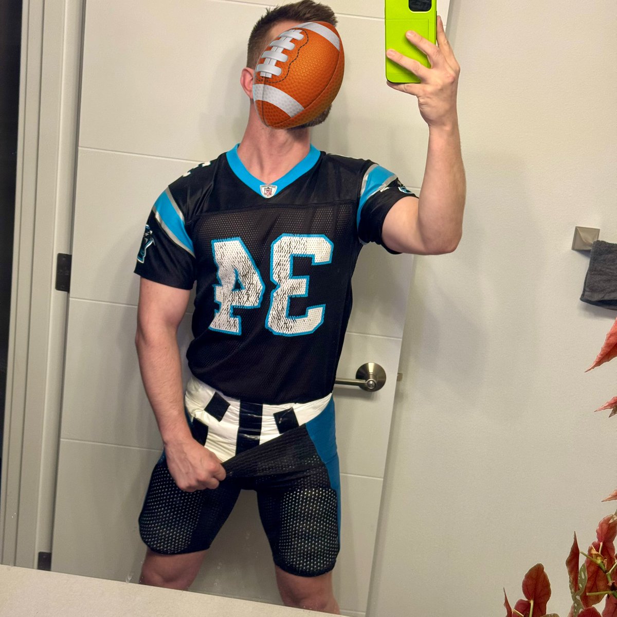 Diaper Seattle tweet media