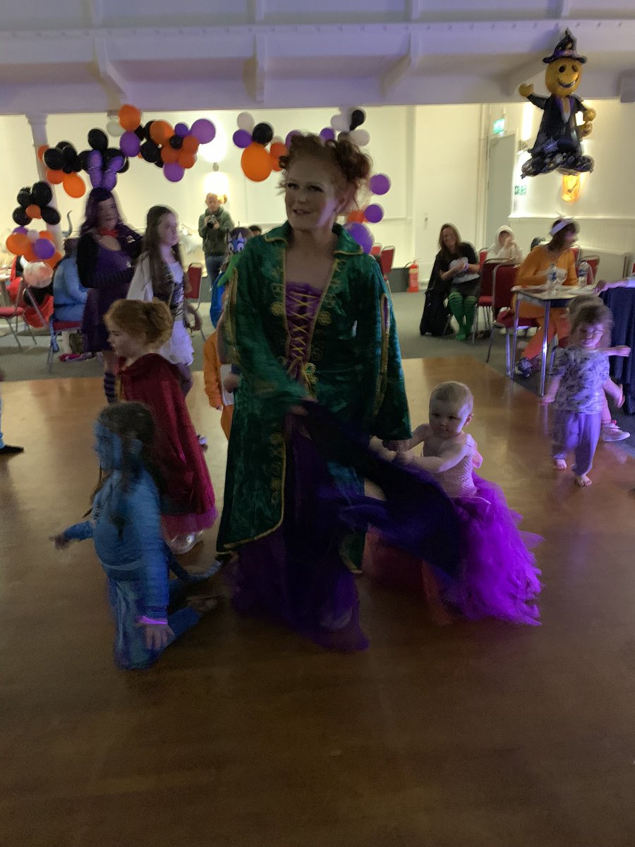 MonkeesEdhealth's tweet image. 🎃MonkeesED Family Halloween Party🎃 Our department party was a huge success. All the staff and kids had a ball 👻  #monkeesED #halloween24