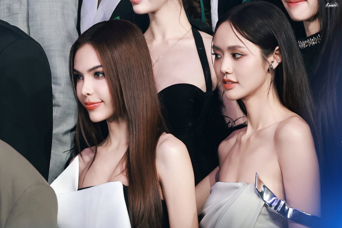 lemonyico's tweet photo. 241101｜iQIYIIJoyTH2025

The best lover for me. 🩵💛

LMSY AFFAIR X IQIYI IJOY
#iQIYIIJoyTH2025xLMSY
#LMSY 
#SonyaSarann 
#LMlookmhee https://t.co/G9gFwppV0X