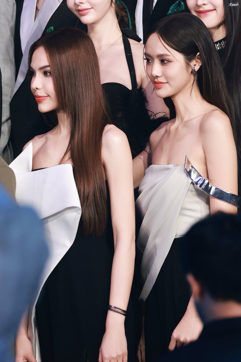 lemonyico's tweet photo. 241101｜iQIYIIJoyTH2025

The best lover for me. 🩵💛

LMSY AFFAIR X IQIYI IJOY
#iQIYIIJoyTH2025xLMSY
#LMSY 
#SonyaSarann 
#LMlookmhee https://t.co/G9gFwppV0X