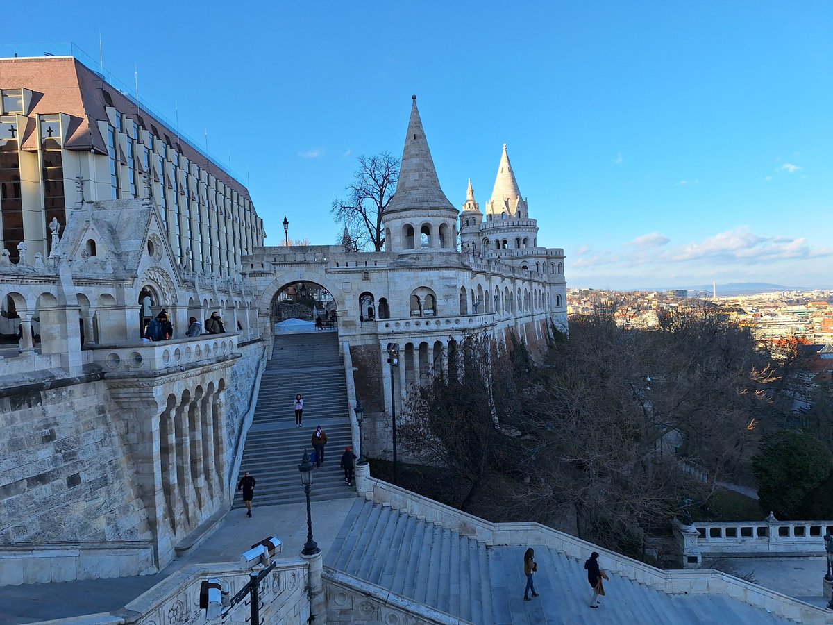 nancycappelli's tweet photo. Bastión de los pescadores #Budapest #Hungría 🇭🇺 #RecuerdoDeViaje #Wanderslust @cappellimario @paodavuy https://t.co/3cg9Om9P0X