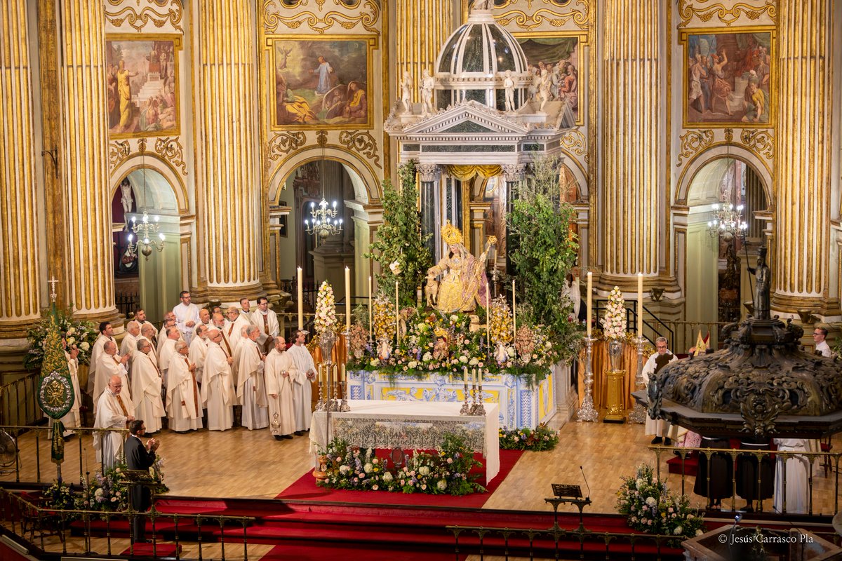 ✨ La revista <a href="/DiocesisMalaga/">Diócesis de Málaga</a> destaca en su sección Conoce la Catedral la reliquia del beato fray Diego José de Cádiz, fundador de nuestra Congregación en 1771 🤎 Este capuchino, el gran apóstol pastoreño, dedicó su vida a la predicación por toda España y falleció en Ronda en