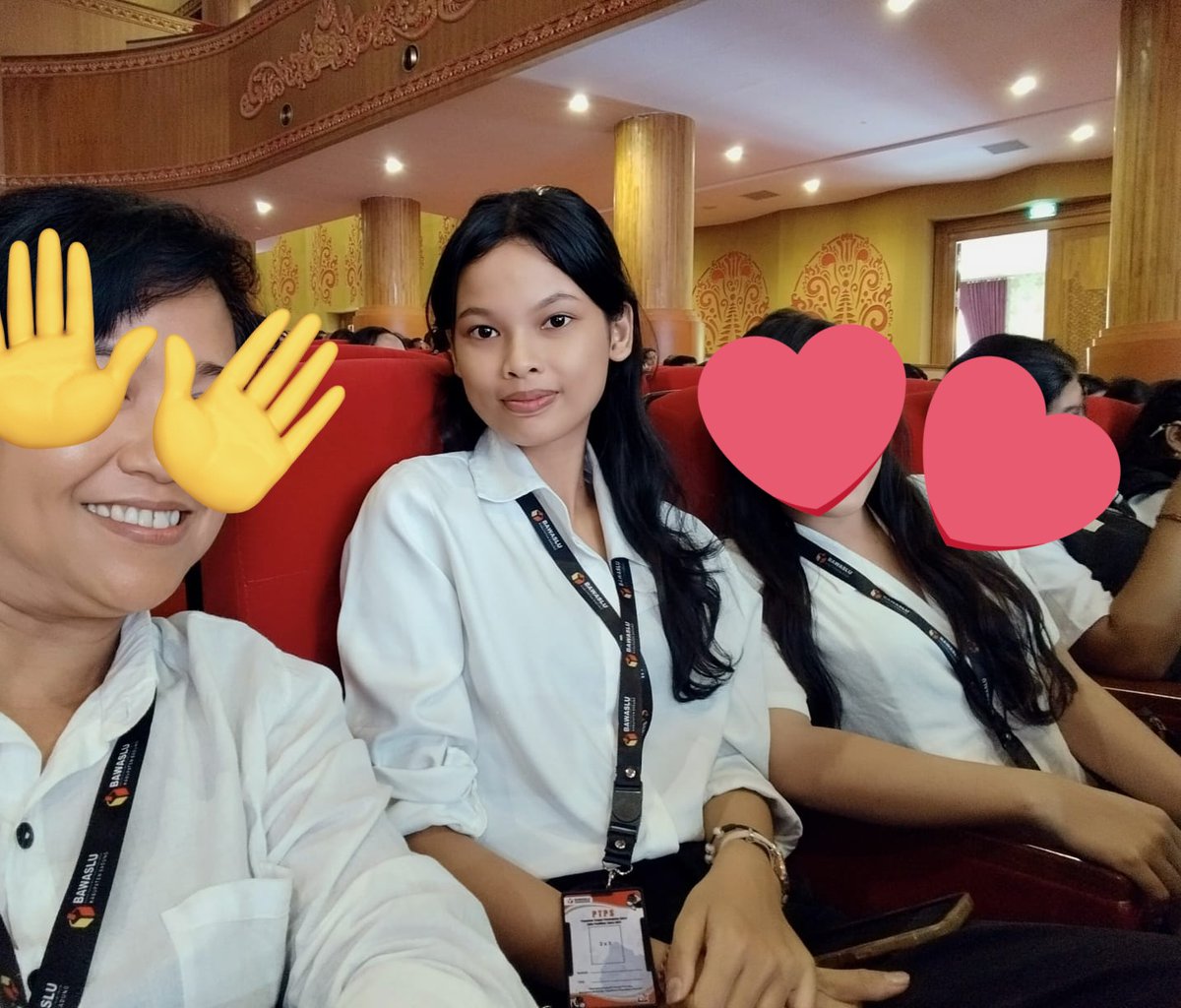 shenn41d's tweet photo. kamera emak" emg ga pernah gagal😭🙏 bening bener buset https://t.co/o5C9iueVEZ