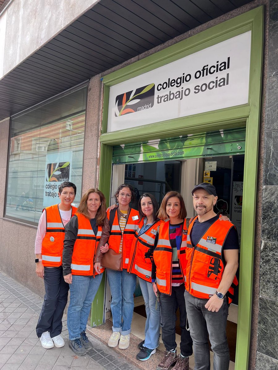 🆘🚑 El primer grupo del cuerpo de emergencias del Colegio de TS de de Madrid ha partido hacia Valencia para brindar apoyo a quienes han sufrido los devastadores efectos de la #DANA. 🙌🏼🌧️