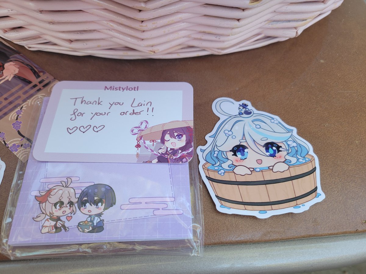 lainkore's tweet photo. My things from @mistylotl @chasmussy  's shop arrived!!!! And everything looks so amazing I'm so excited (*つ▽`)っ https://t.co/1BZAGCLf0Q