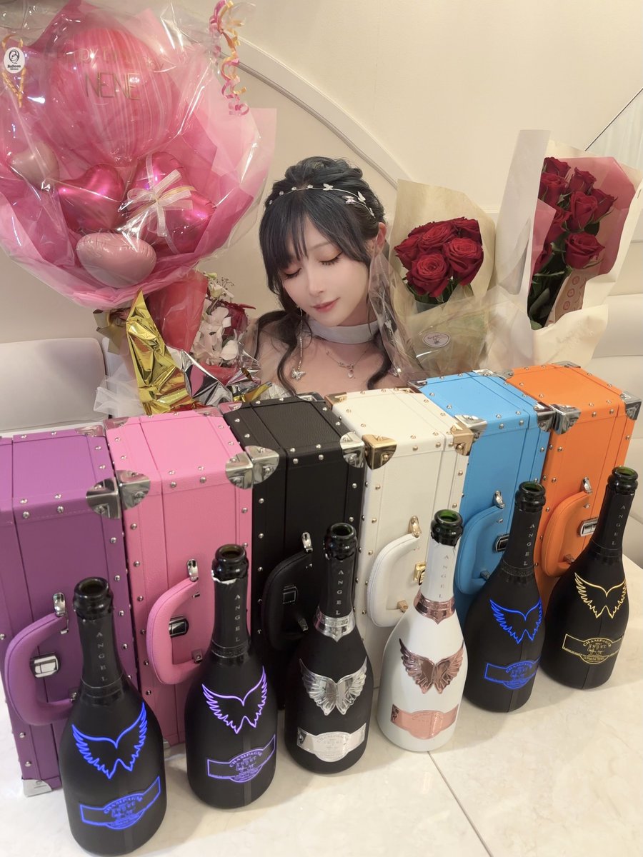 生誕祭改めてありがとうございました！

来てくださった方やいつも応援してくれる方、世界で1番幸せにしてくれてありがとう。

今後も活動頑張ります！
これからもよろしくね😌🤍 https://t.co/zRuXFEyd5f