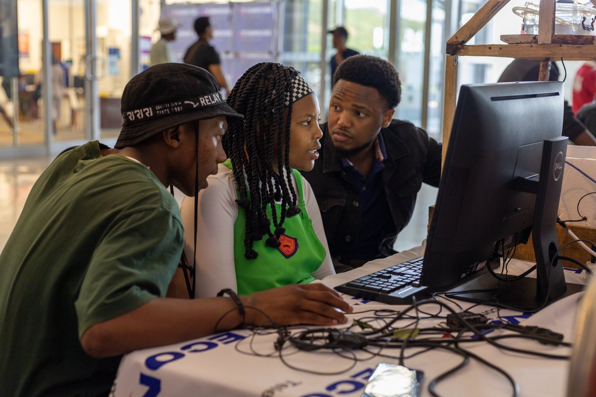 <a href="/ImpactSchoolLS/">Impact School</a> 𝐚𝐭 <a href="/econetlesotho/">Econet Telecom Lesotho</a>’s 𝐄𝐱𝐩𝐨

We are grateful to have been invited by 𝐄𝐜𝐨𝐧𝐞𝐭 𝐓𝐞𝐥𝐞𝐜𝐨𝐦 𝐋𝐞𝐬𝐨𝐭𝐡𝐨 to showcase the innovative projects our students have been working on at this year’s Expo! It’s an honour to see our students’ hard work and