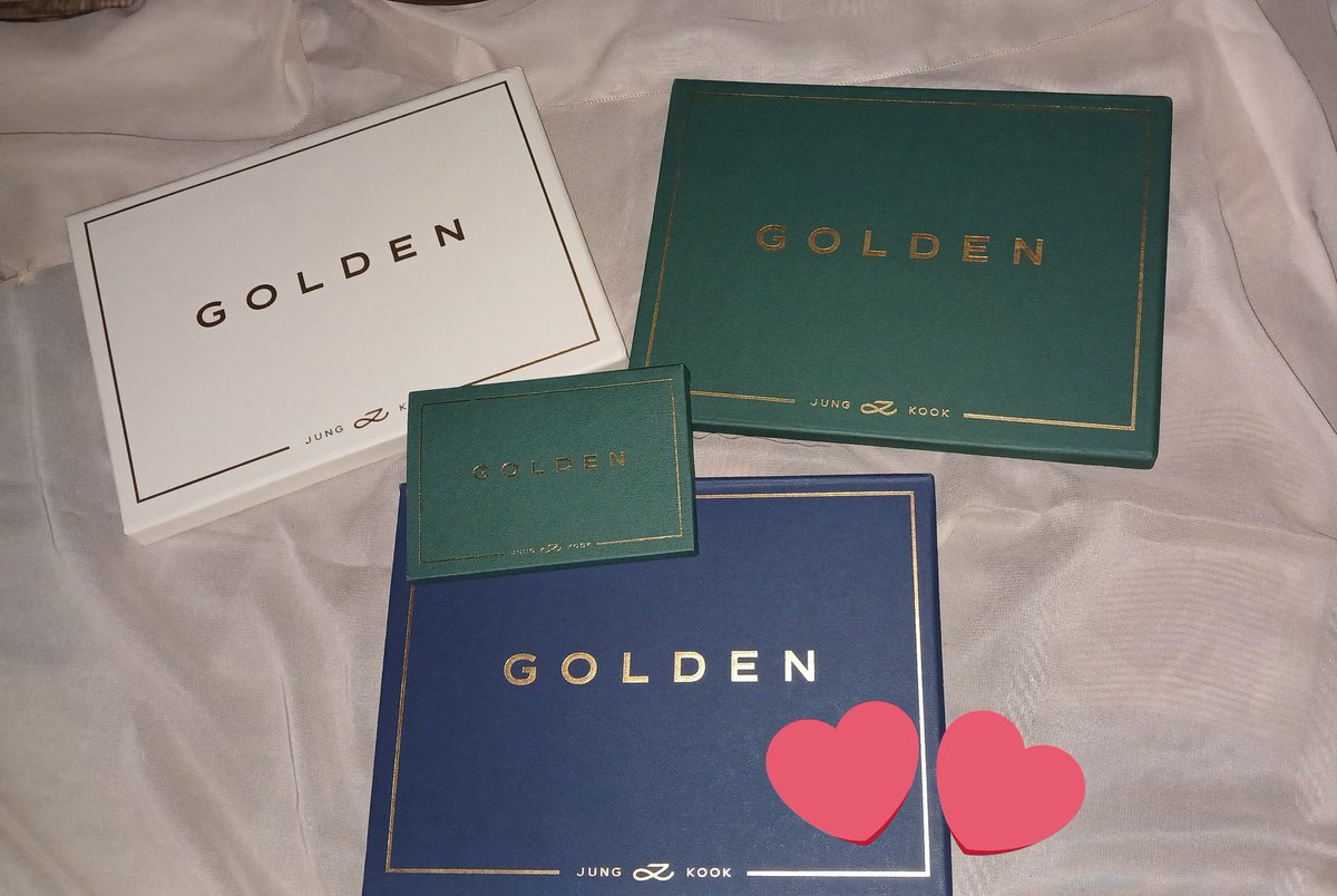 foreajl's tweet photo. happy one year to the most successful and best debut album of all time, GOLDEN 🌟🤍

#1YearWithGolden https://t.co/M4P5lS09KO