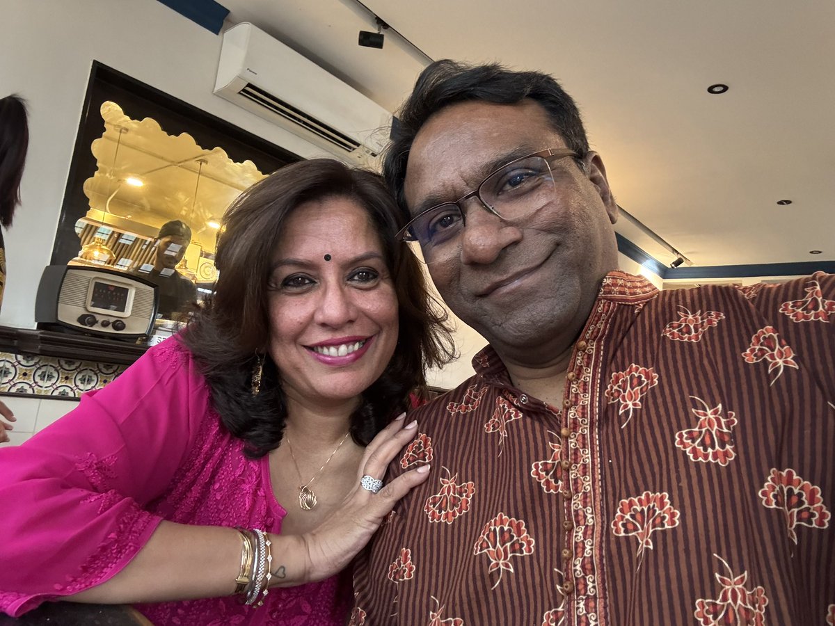 cloud_surfer72's tweet photo. it’s a rare Sunday afternoon that i get to be home.. so making the most of it .. 
(late) Diwali lunch 🪔

#family #meNmine https://t.co/oiQZ5C81oZ