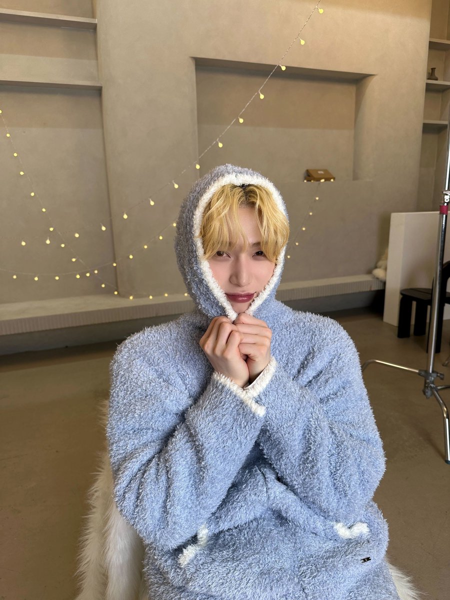 ikeunoo_'s tweet photo. VERY CUTESY! 😭🩵
SUNOO IS THE CHOSEN ONE
#InfinityAndBeyondWithSunoo
#SUNOO #엔하이픈_선우 #선우 https://t.co/fsNaZxBHxI