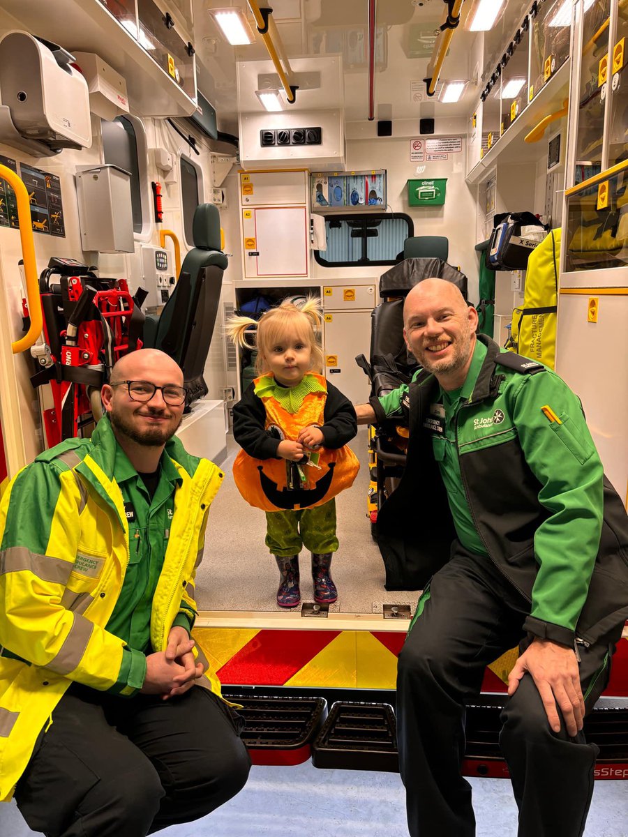 Jim Stokes tweet media