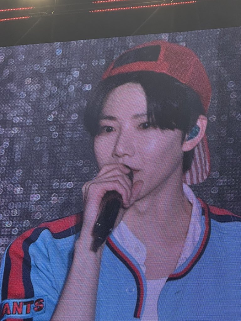 JH_010723's tweet photo. 241103 롯데 팬 페스티벌 #트레저

준규 얼굴 좀 봐 애들아 https://t.co/w4QDQwdtgR