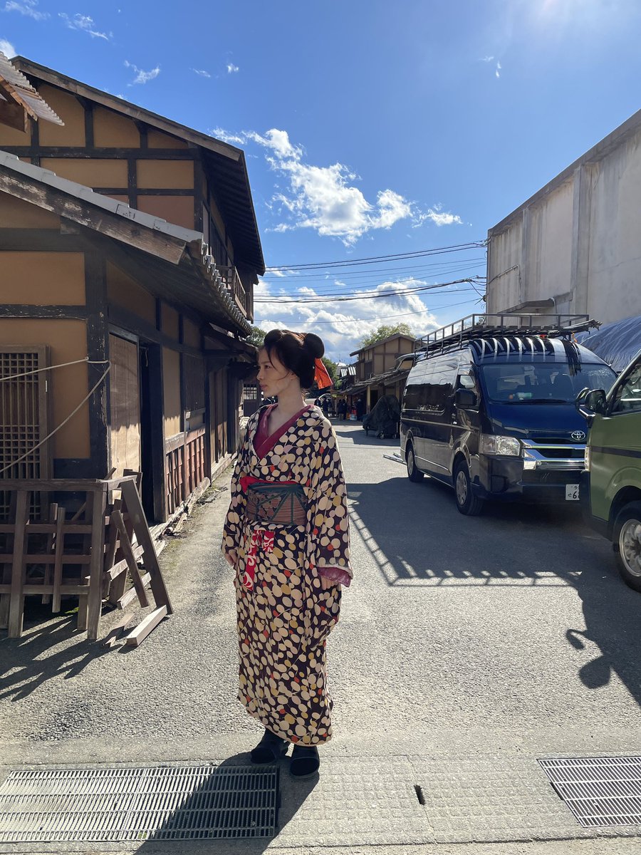 #十一人の賊軍 全国公開中です。日本語字幕付きは期間限定での上映ですが、字幕ガイド用スマートグラスを導入している映画館ならいつでも鑑賞できます。大迫力な時代劇を体感しに、ぜひ映画館へ足をお運びください。