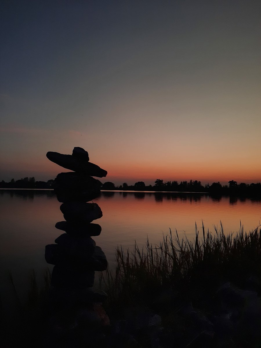 🪨🌄