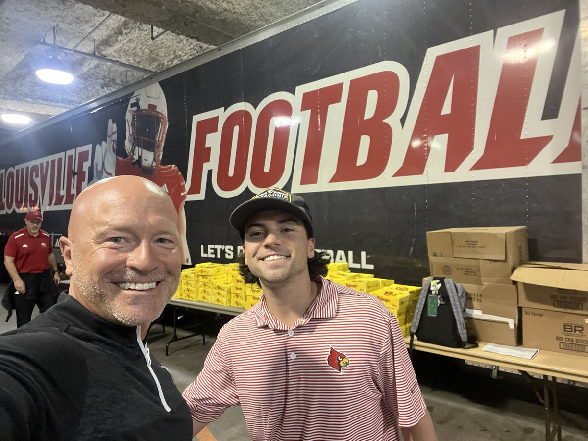 Aaron Flaker tweet media