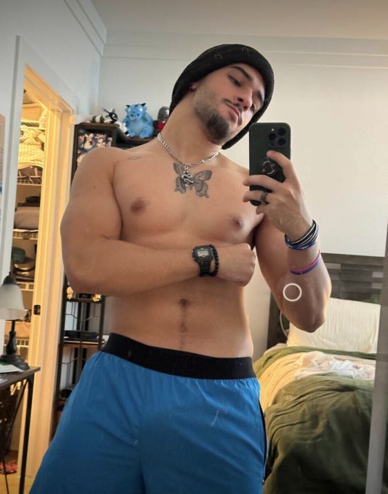 Say 'yes' if you notice it🙈