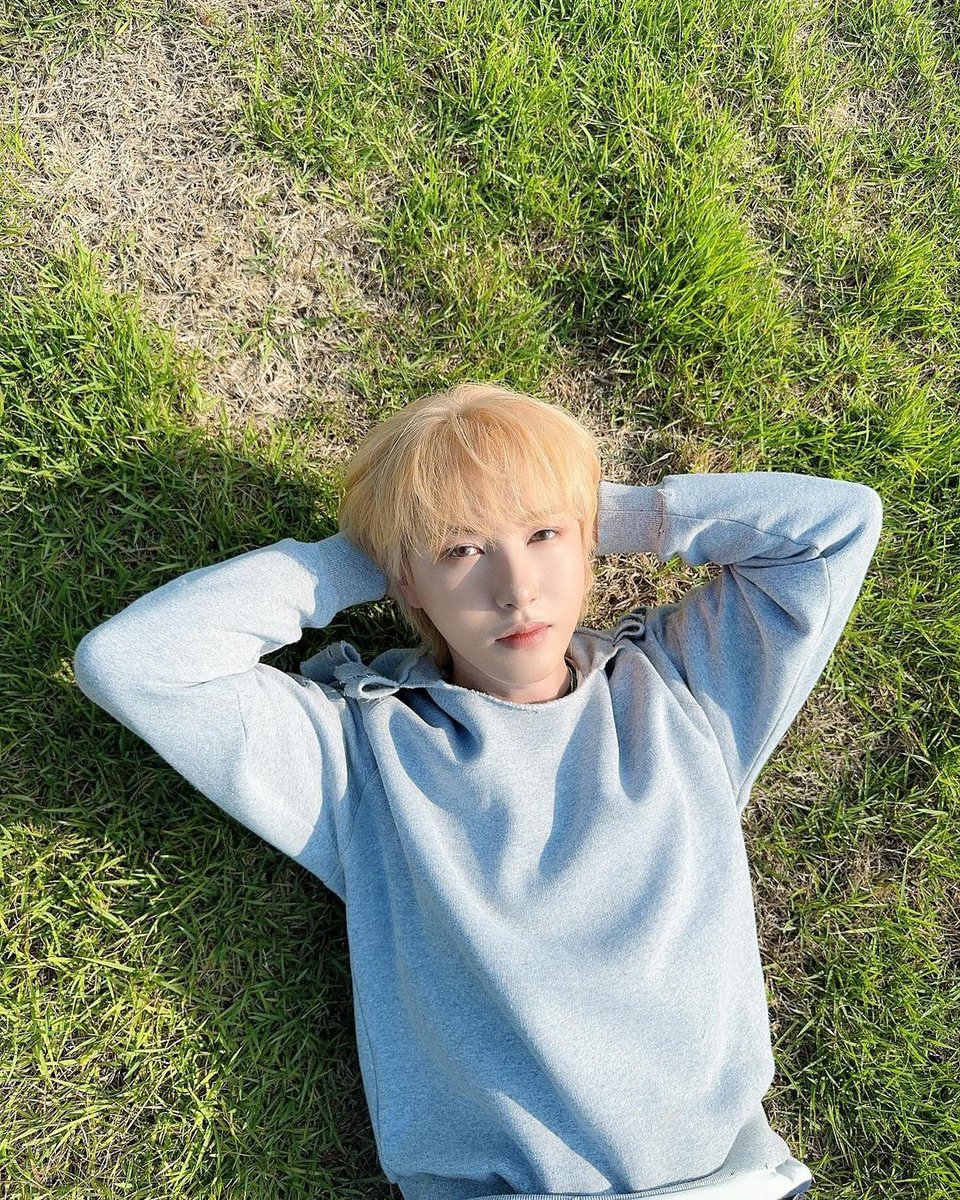 NCTDREAMVIBE's tweet image. 런쥔 인스타 업로드 #RENJUN 

🌱☀️