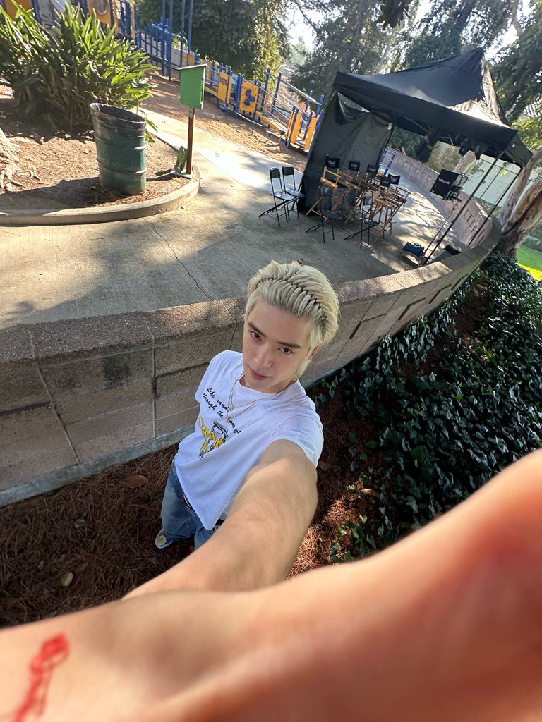 jaehyunpetals's tweet image. Jaehyun 💭

thank you always and i love you