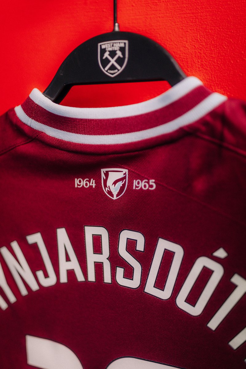 This place needed a splash of Claret 🩸

#BarclaysWSL #WHUWFC