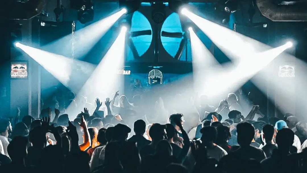 BeatstoBytes's tweet photo. As a former music director/producer/DJ, I challenge myself to dive into this world and have new skills that can be scalable.

I will share my journey of making apps without knowing a single line of code and creating SaaS. Follow my zero-to-hero journey! #buildinginpublic https://t.co/3BMoFYjKb6