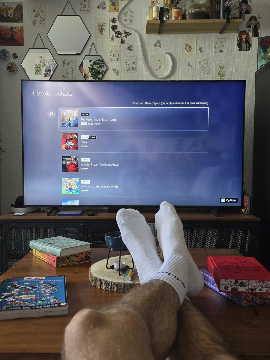 kikkryo's tweet photo. Ma liste de souhait PS5 qui déborde de jeux en promo 😭 Je vais me ruiner 💸 #PS5 #gamer https://t.co/FRLJeYVAxN
