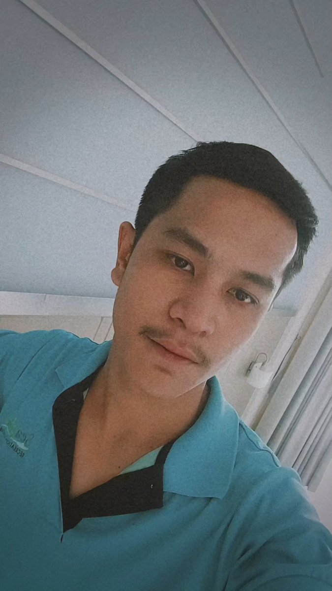 phaki_su's tweet photo. น่าตาแบบนี้ก็คงเข้าตาแค่ตำรวจสินะ🤦‍♂️🤣

ทักทายกันได้นะค้าบ😜

#หัวหิน #ปราณบุรี https://t.co/FpHxc65yMR