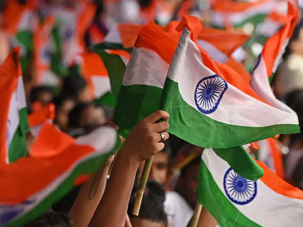 TheWarPolitics0's tweet photo. India  to overtake Japan and become the 4th largest economy in the world in 2025. (IMF)

1. USA - $29.8 trillion
2. China - $19.7 trillion
3. Germany - $4.5 trillion
4. India - $4.34 trillion
5. Japan - $4.31 trillion

#India #USElection2024 #PMModi #Delhi #Indian #Japan #Russia https://t.co/Mwwg2J9KhM