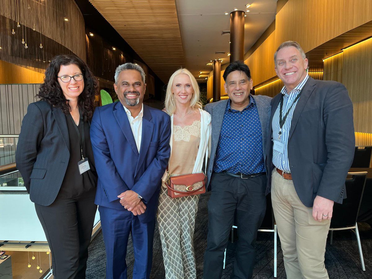 KPoplawskaDom's tweet image. It was a great honor to be part of the esteemed faculty at the Newcastle Geriatrics Congress. Congratulations to Dr. Padmakumar for bringing together such critical and impactful topics @KRayChaudhuri1 @padmakumarc2 @KingsCollegeLon @PUMS_tweets