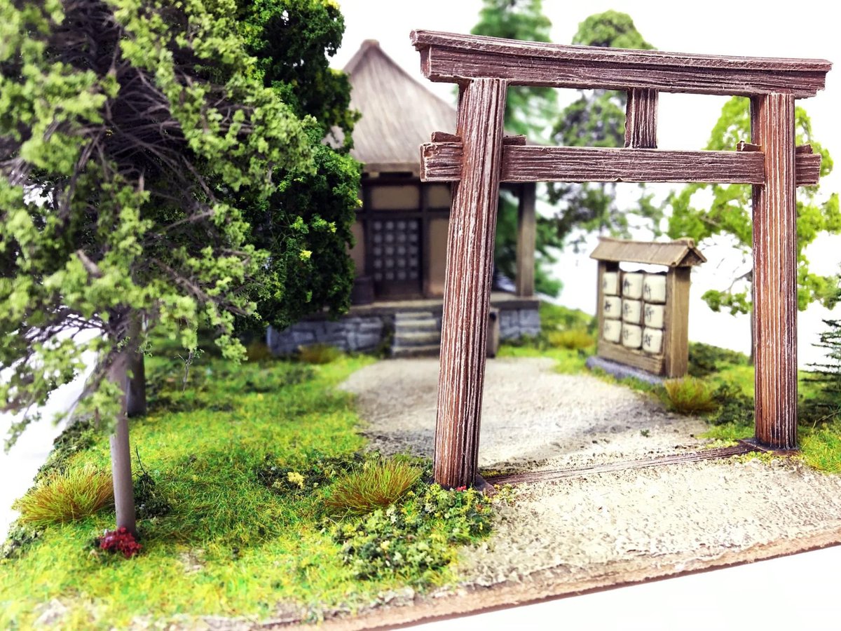 Afternoon everyone 🙂 Just a quick OSHIROblog post showcasing a few of the Japanese terrain pieces that I've made over the years 👍

oshiromodels.co.uk/post/big-in-ja…