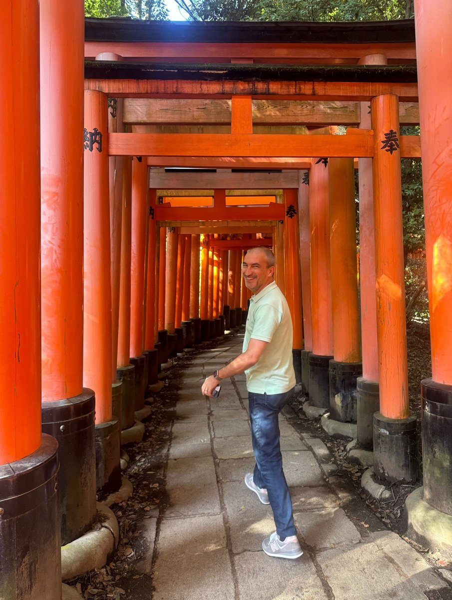 FVazPatto's tweet photo. Back in Helsinki, but some special images of beautiful Japan keep coming back…❤️
Kevin and I will return some day!
@VazPattoSusana https://t.co/RDkaHXplyD