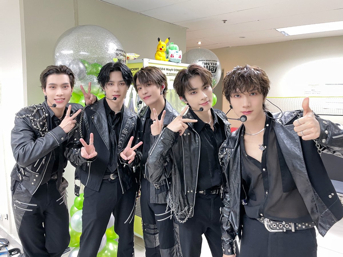 WayV tweet media