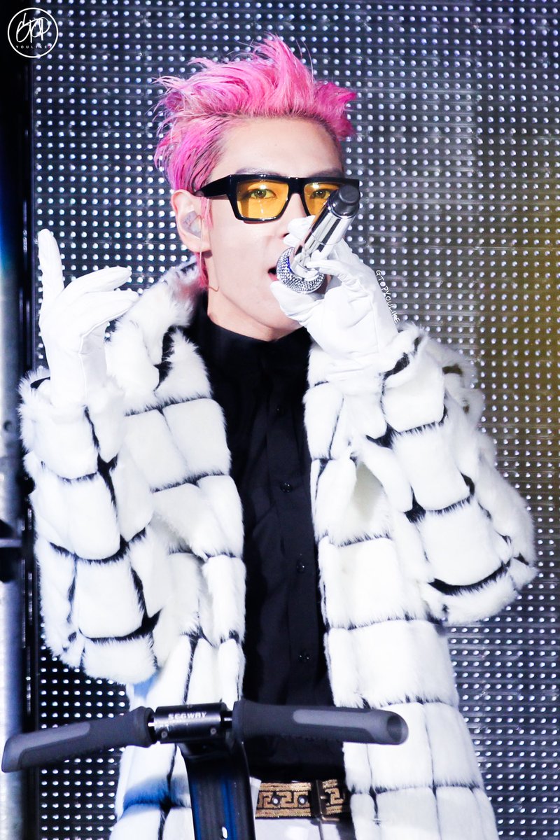 gtop_youlike's tweet photo. 241104 ♡ ʜᴀᴘᴘʏ ʙɪʀᴛʜᴅᴀʏ ᴛ.ᴏ.ᴘ 

생일 축하하고 새 출발 시작하는 것도 축하드려요~ 너무 기대되고 열심히 응원할게요~!!
🎂💕🫶🏻

#HAPPYTTTOPDAY 
#탑 #TOP #TTTOP #CHOISEUNGHYUN #최승현 https://t.co/0nXoso93eC