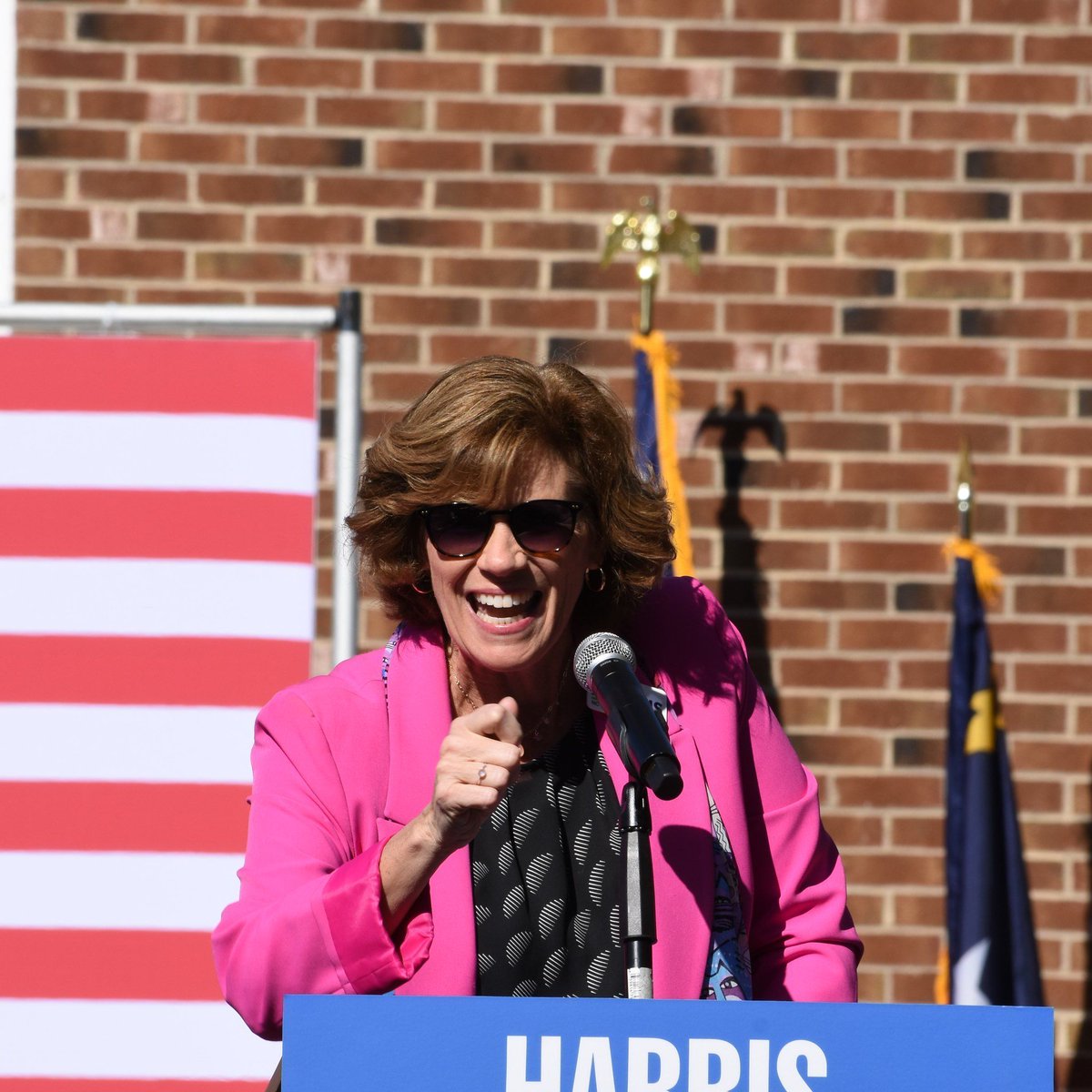 NatashaMarcusNC's tweet photo. It was a trip (in more ways than one) to be at the @KamalaForNC rally in Raleigh along with hundreds of our fellow Democrats!

North Carolina, your vote has never been more important — find where to cast it early before Saturday at 3pm: https://t.co/Eqm5CTBfFb https://t.co/LXQWDLe5r3