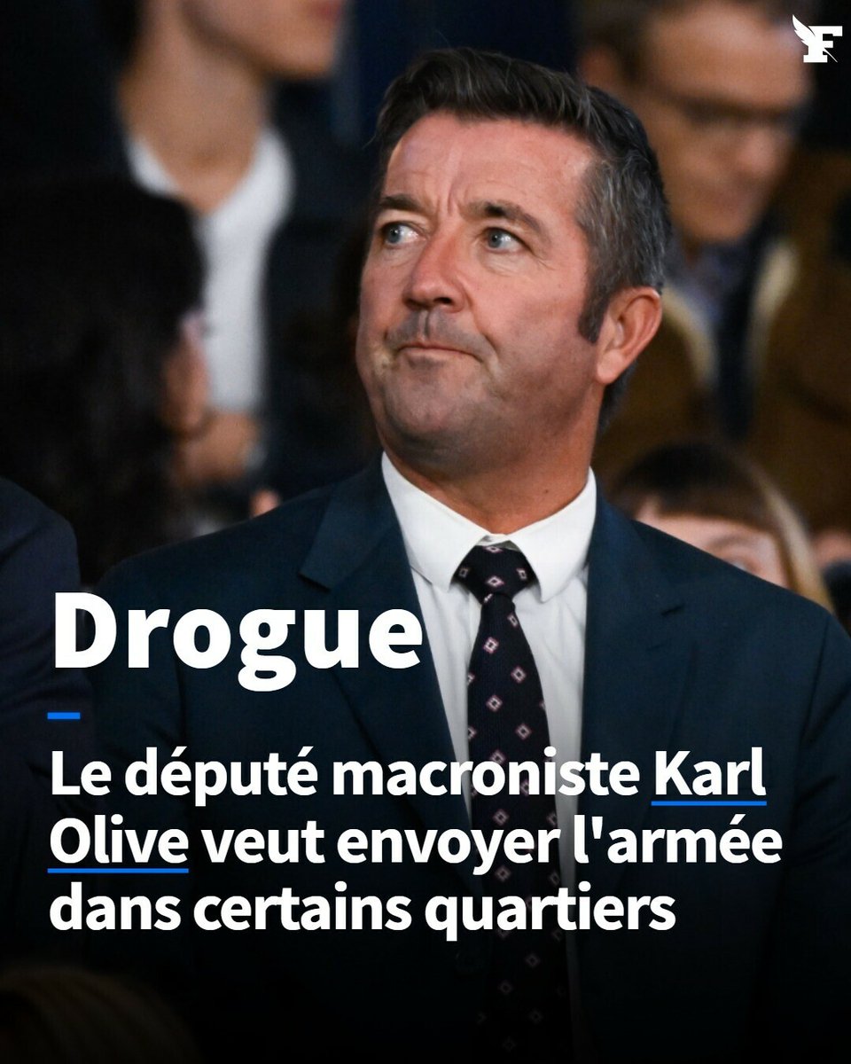 Le_Figaro's tweet photo. Les militaires pourraient «débusquer des planques d'armes», explique ce dimanche l’élu, qui évoque les villes de Marseille ou Poitiers, où un adolescent de 15 ans a été tué samedi.
→https://t.co/AJjiLDWGLU https://t.co/NCiyOSXhrA