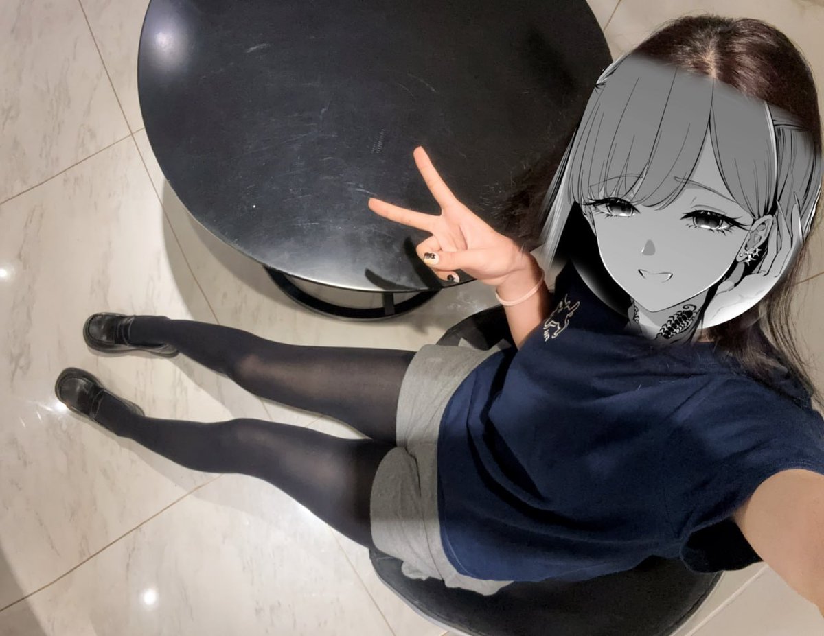 越看人家的脚越早泄哦🖤

#贡奴 #女性崇拜 #女dom #女尊男卑