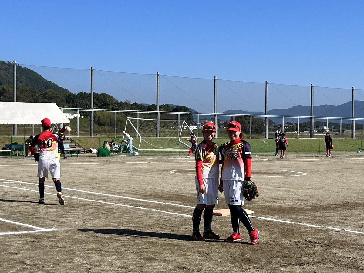 setagayaclub's tweet photo. 全日本エルダーソフトボール大会 in滋賀県
一回戦 vs 福島橘リファインズさん 10-0 ●

初日が雨で流れましたが、世田谷クラブらしく
最後まで攻め続ける戦いで初戦突破！
明日も二試合を勝ち抜けるように頑張りますので
応援お願いいたします🔥

目指せ！２連覇🥇 https://t.co/MhucC7XYTg