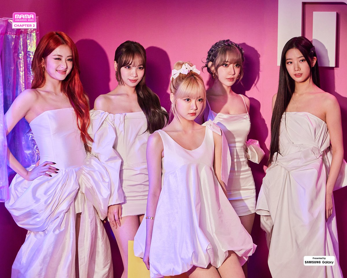 I vote #lesserafim for Fans' Choice - Female Award #2024MAMAVOTE

🎯 550 retweets and replies