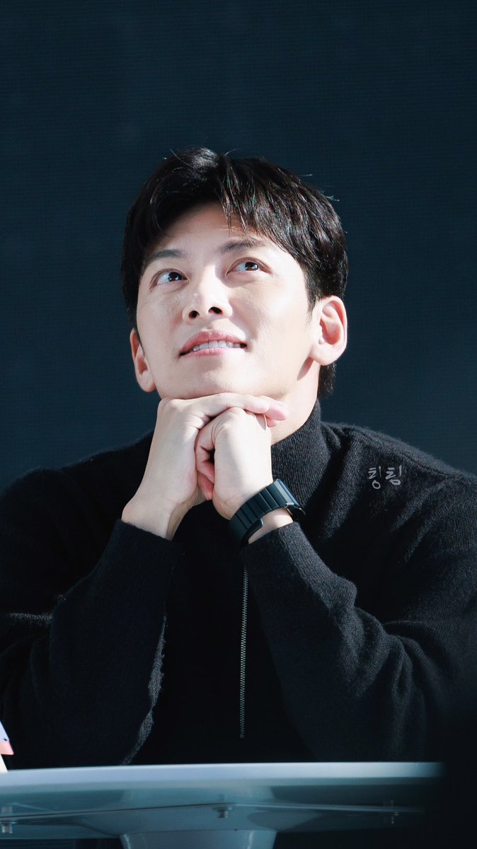 wanting821015's tweet photo. 오빠 너무 귀여워😂💕

#池昌旭 #지창욱 #jichangwook #チチャンウク https://t.co/t55n5k4w3m