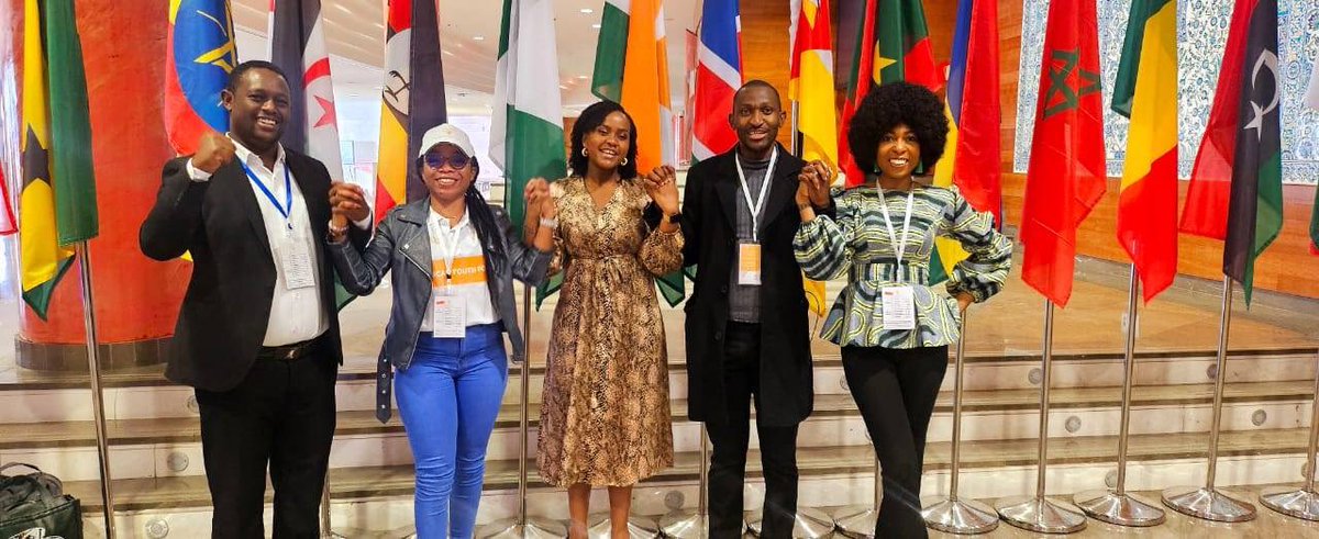 According to <a href="/afrobarometer/">Afrobarometer</a>, #AfricanYouth still prefer #democracy over any other type of government. But youth’s participation in elections is declining, criticism is expressed through other channels.

Where’s the disconnect? Discuss with us in 1️⃣ hour <a href="/PAYF2024/">Pan-African Youth Forum</a>!

Our panel 👇🏽