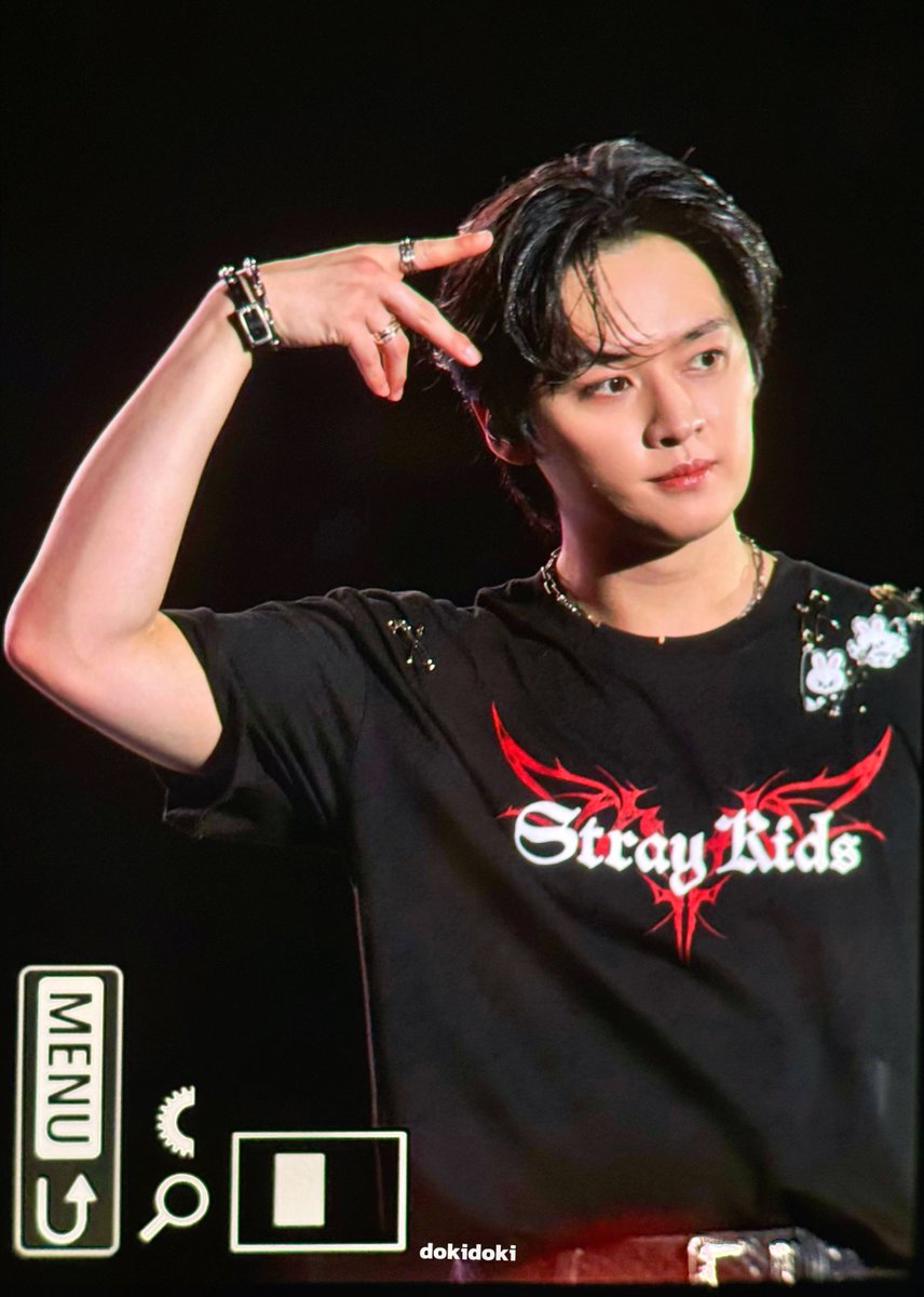 241103 
#LeeKnow #리노 #リノ
#스트레이키즈 #StrayKids