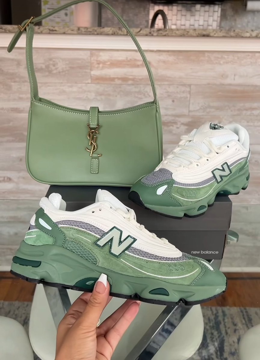CaminoTV's tweet photo. Purée mais le coloris est bon, avec un full ensemble denim 😮‍💨

138€ avec le code "LASTCALLA10"

Lien affilié : https://t.co/it0f7GgRjl https://t.co/toiQCZ6RGU