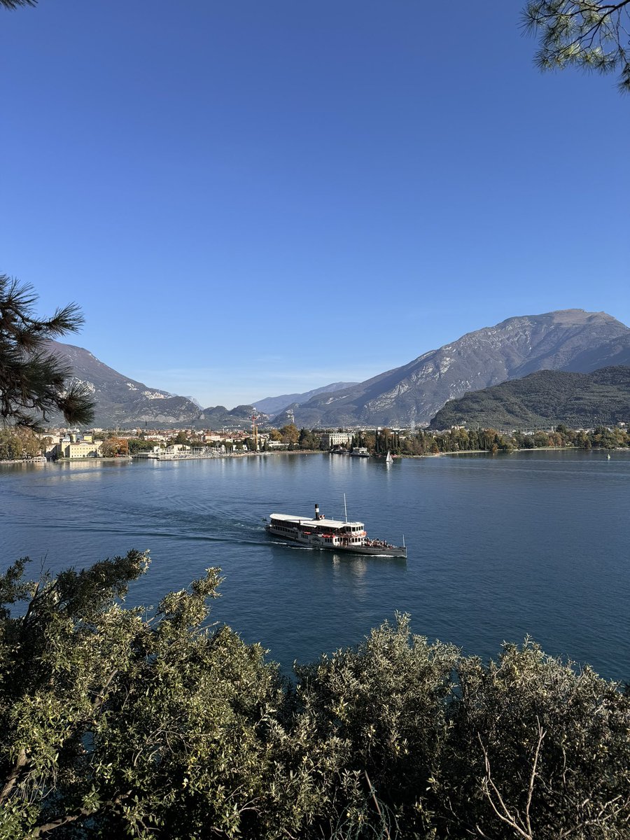 ildeltadivenere's tweet photo. Passeggiata ♥️#ponale #rivadelgarda https://t.co/uh8FX1cf3M